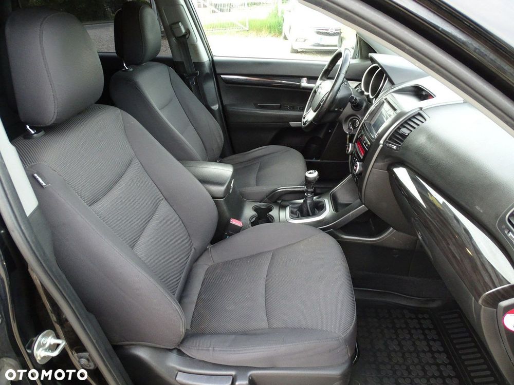 Kia Sorento - 13