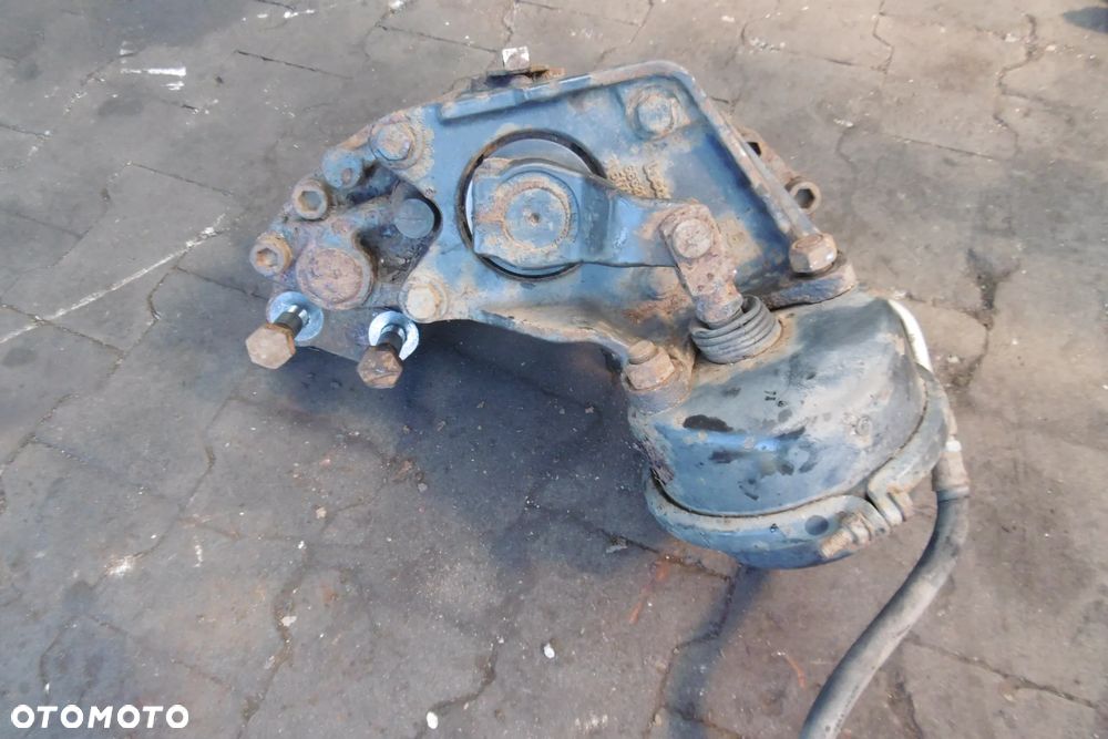 Zacisk hamulcowy przód Man F2000 - 3