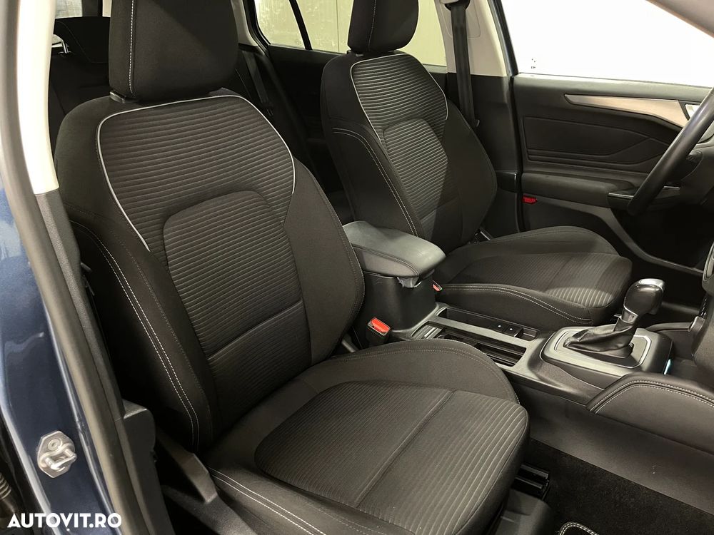 Ford Focus 1.0 EcoBoost Hybrid Aut. TITANIUM - 9