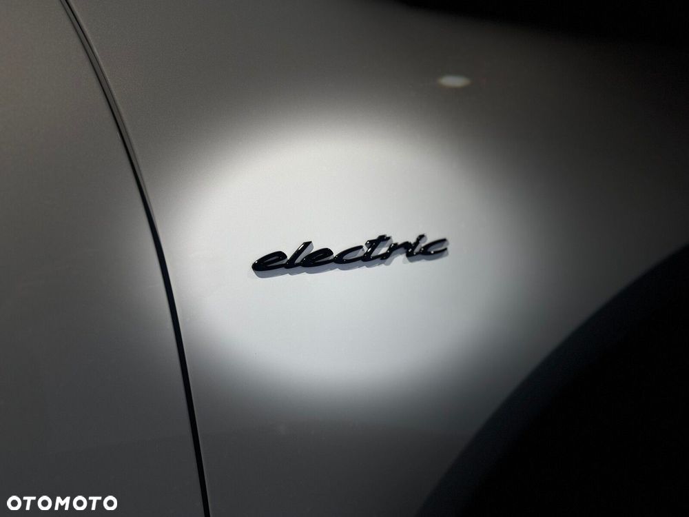Porsche Macan - 13