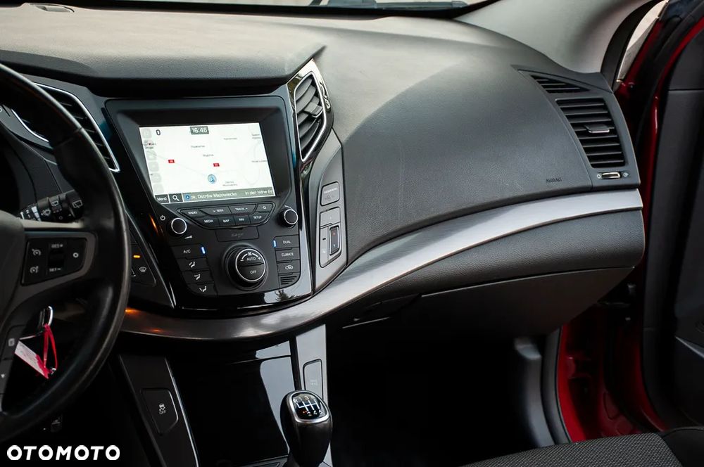 Hyundai i40 - 30