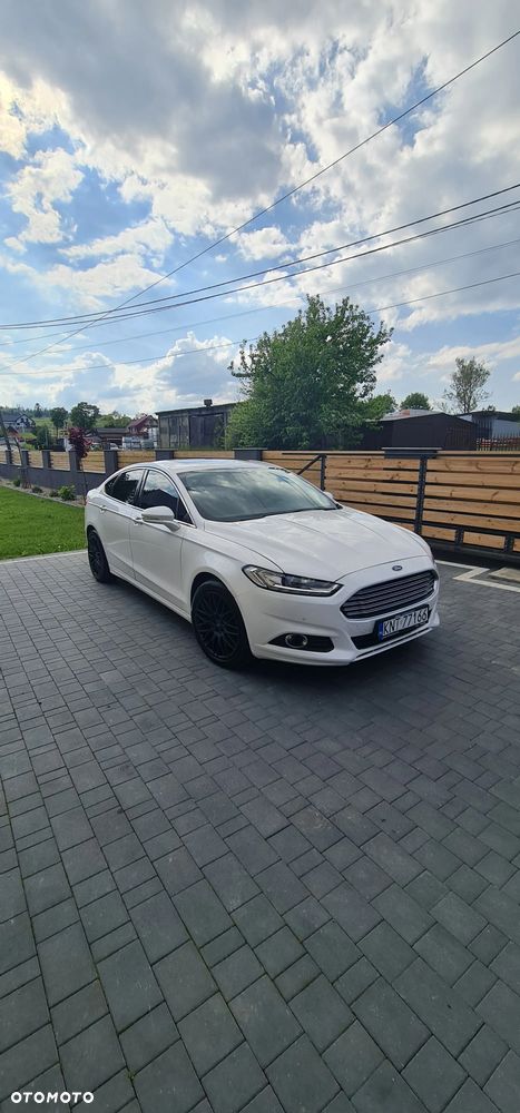 Ford Fusion - 1