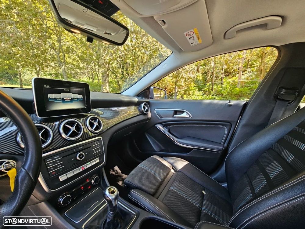 Mercedes-Benz CLA 180 (CDI) d Urban - 10