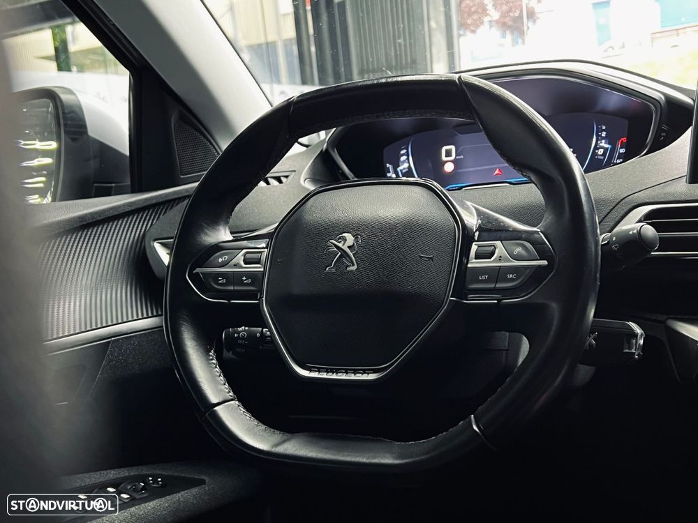 Peugeot 3008 1.5 BlueHDi Active - 18