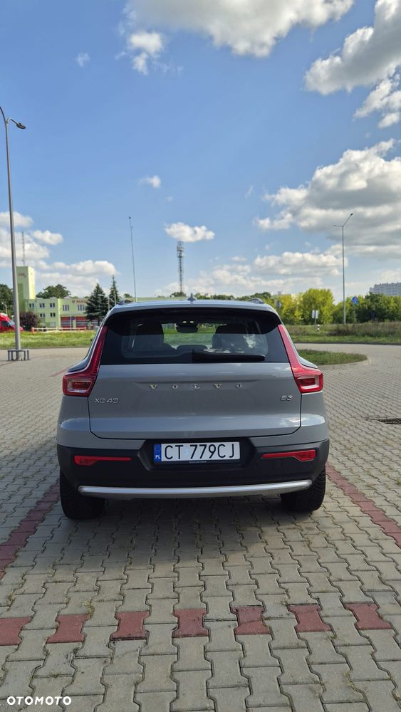 Volvo XC 40 B3 Core - 6