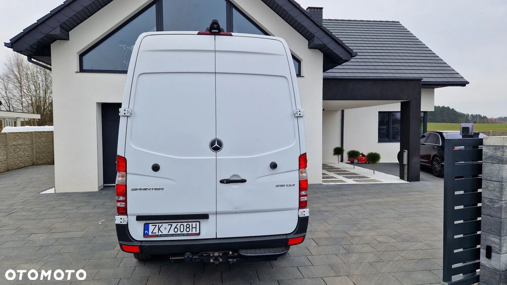 Mercedes-Benz SPRINTER - 10