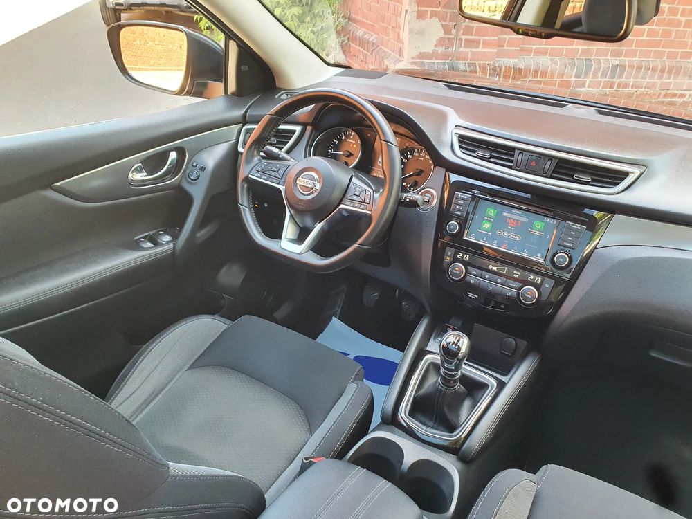 Nissan Qashqai 1.3 DIG-T N-WAY - 11