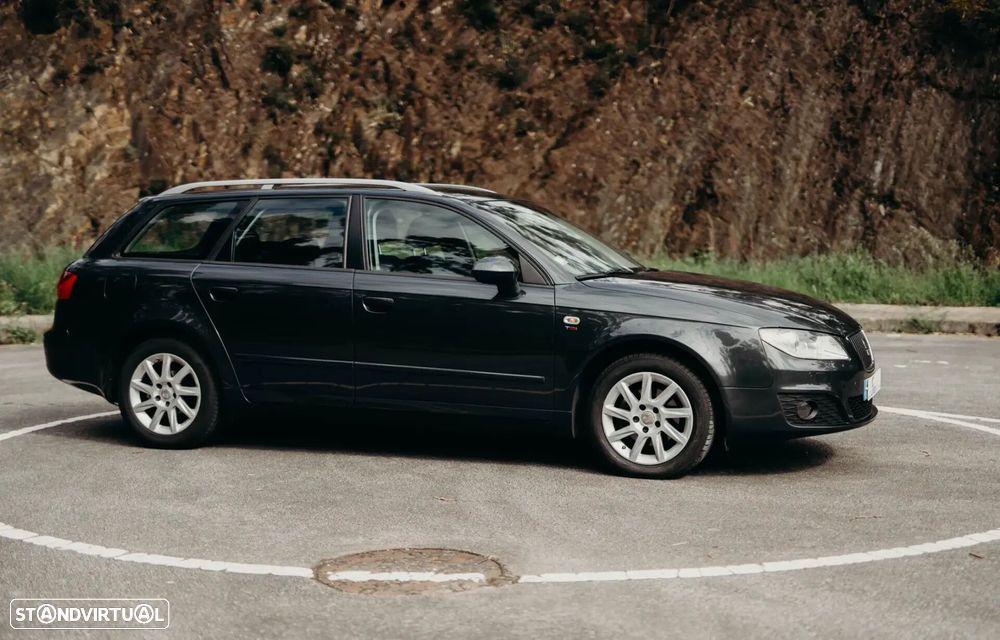 SEAT Exeo ST 2.0 TDI Style Multitronic - 32