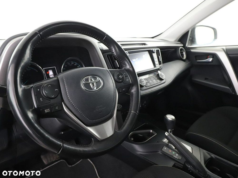 Toyota RAV4 - 14