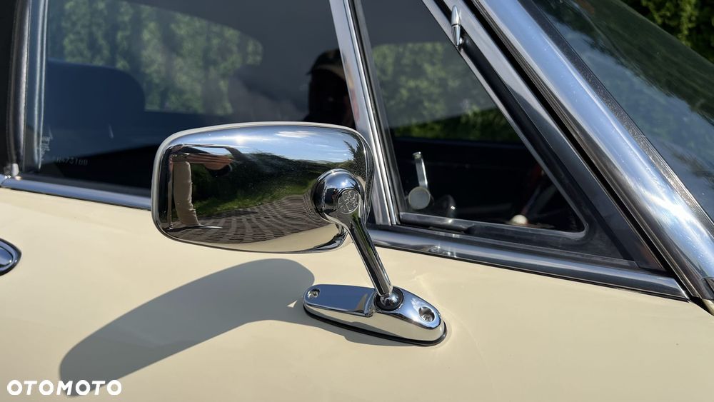 Alfa Romeo Spider - 13