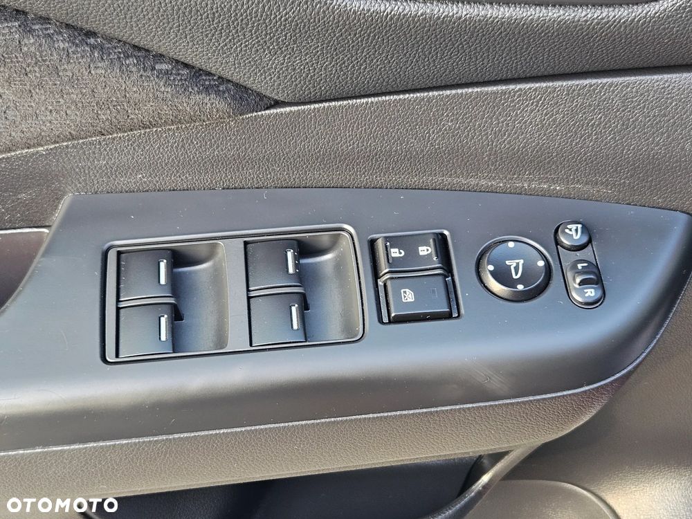 Honda CR-V 2.0 Elegance Plus (Honda Connect+) / (2WD) - 36