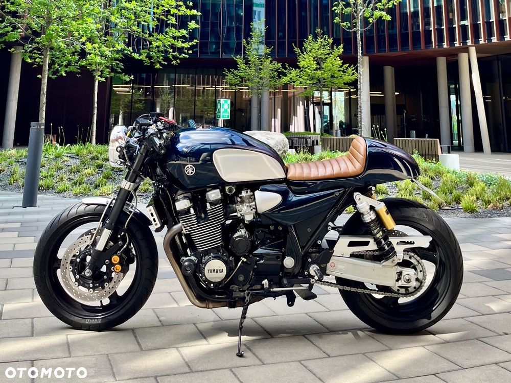 Yamaha XJR - 1