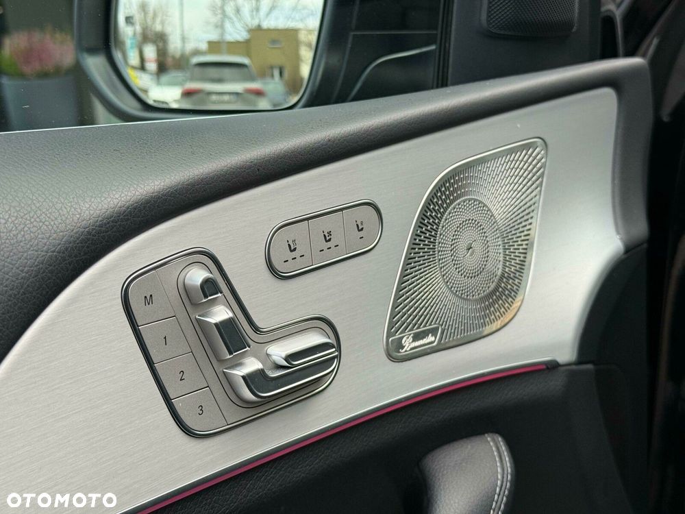 Mercedes-Benz GLE Coupe 300 d mHEV 4-Matic AMG Line - 12