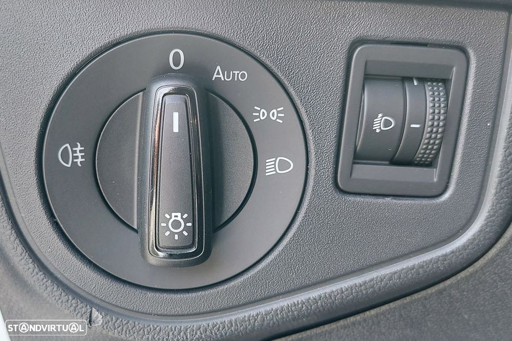 VW Taigo 1.0 TSI Urban - 18
