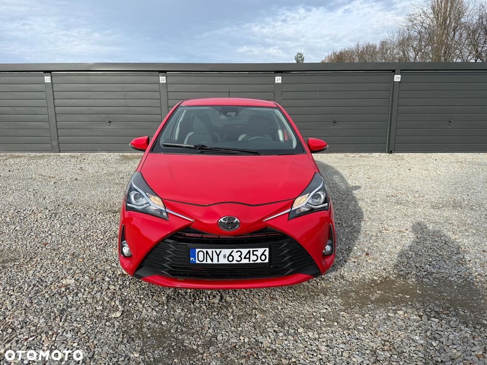 Toyota Yaris 1.5 Premium CVT - 2