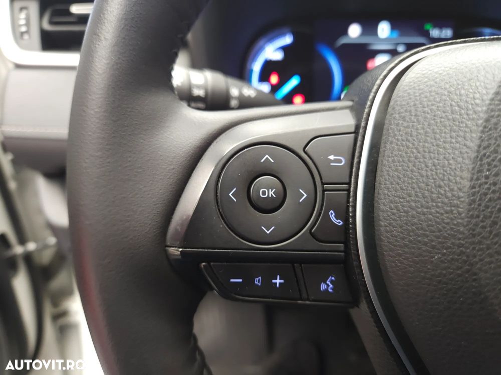 Toyota RAV4 2.5 Hybrid VVT-iE 4x4 Luxury - 11