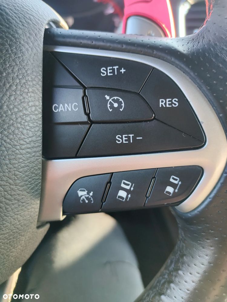 Dodge Durango 5,7 R/T - 33