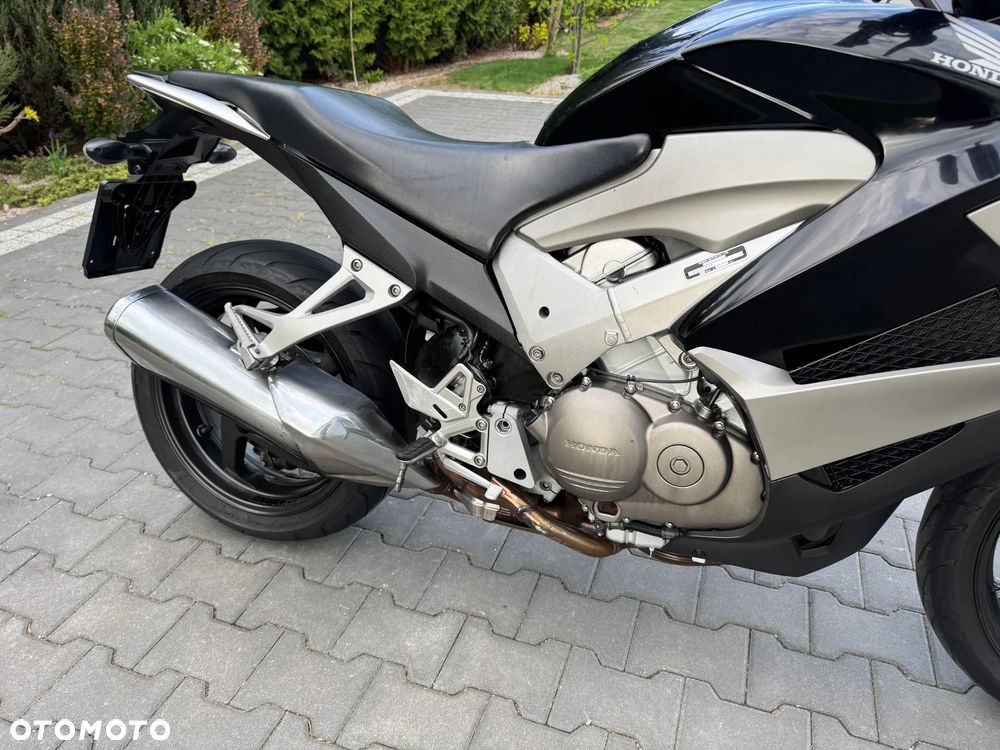 Honda VFR - 31