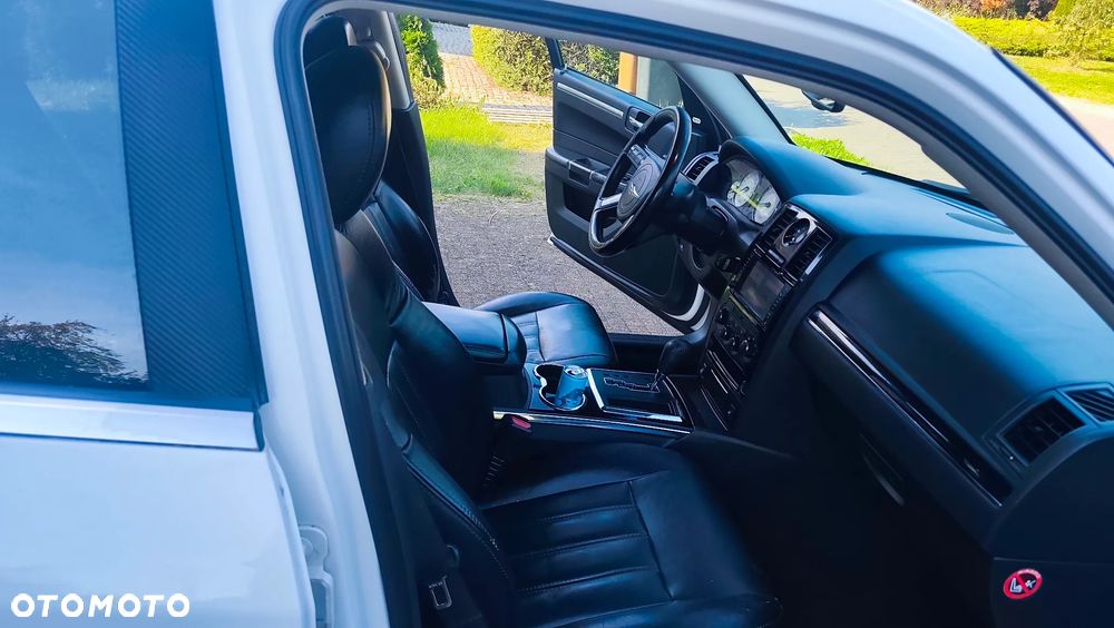 Chrysler 300C 5.7 Automatik - 25