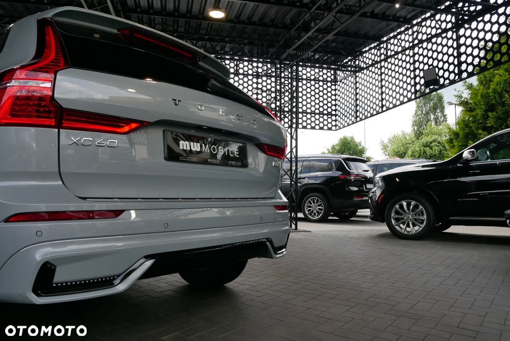 Volvo XC 60 B5 B AWD Geartronic Inscription - 35