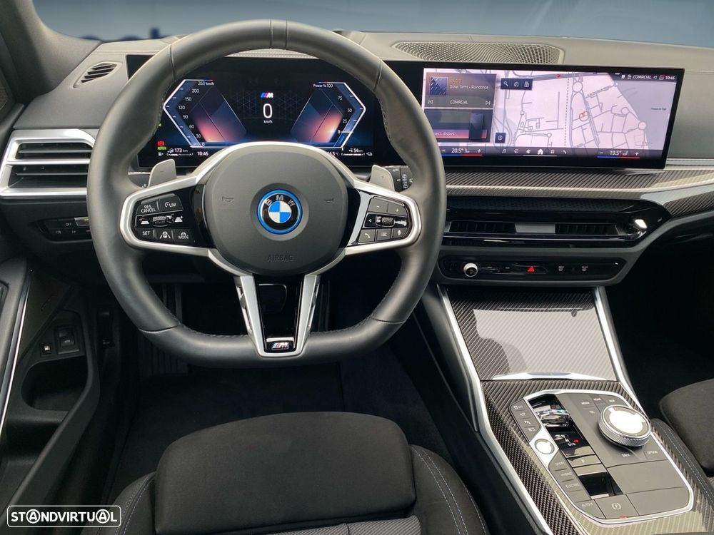 BMW 330 e Pack Desportivo M Auto - 6