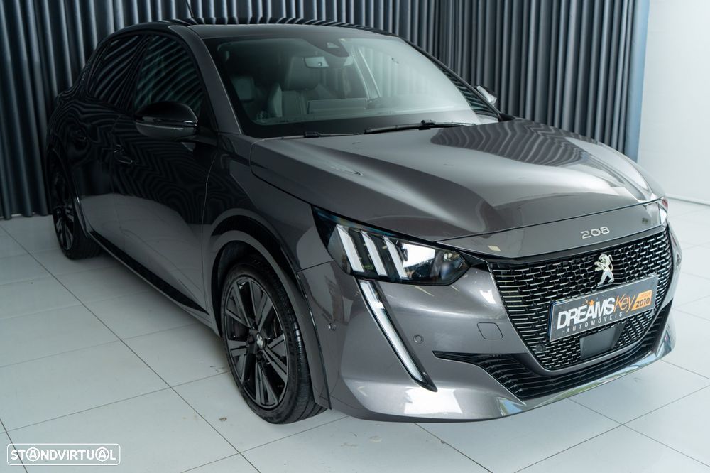 Peugeot 208 1.2 PureTech GT EAT8 - 6