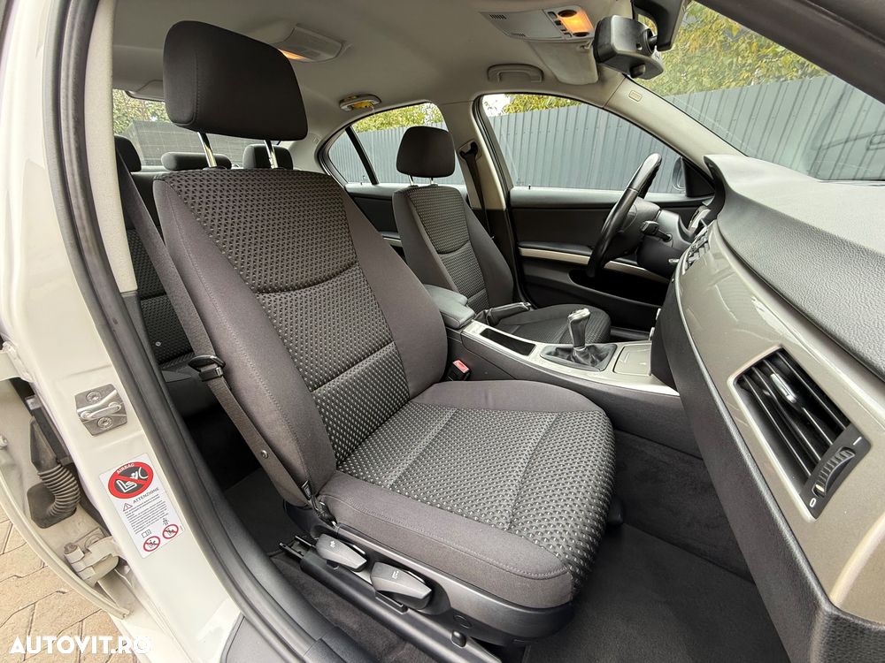 BMW Seria 3 316d - 8