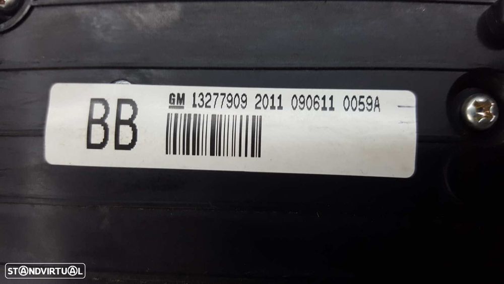 CONTROLE DO SISTEMA DE ÁUDIO / RÁDIO CD OPEL INSIGNIA BERLINA COSMO - 2