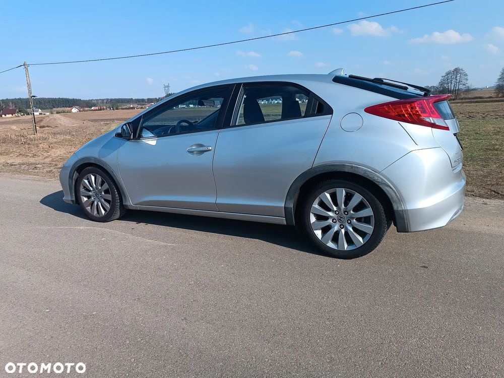 Honda Civic 2.2i-CTDi Comfort - 2