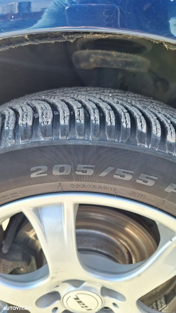 Skoda Octavia 1.6 TDI DPF DSG Ambiente - 8