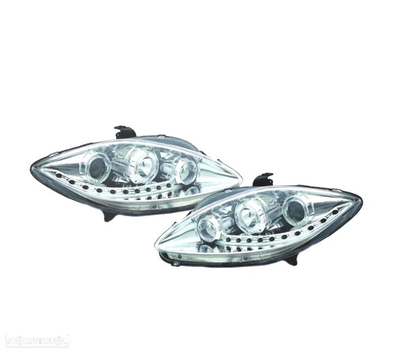 FARÓIS SEAT LEON ALTEA TOLEDO 04-09 FUNDO CROMADO LUZ DIURNA LED - 1