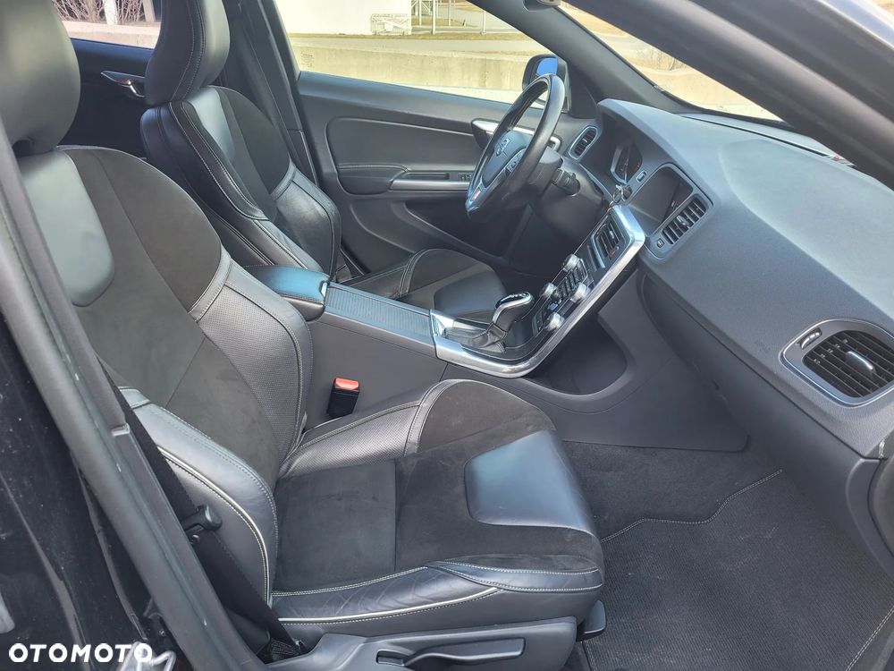 Volvo S60 - 16