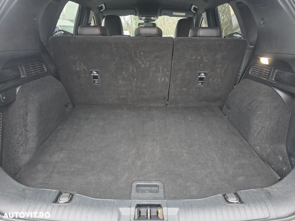 Ford Kuga 2.5 Duratec FHEV ST-LINE X - 12