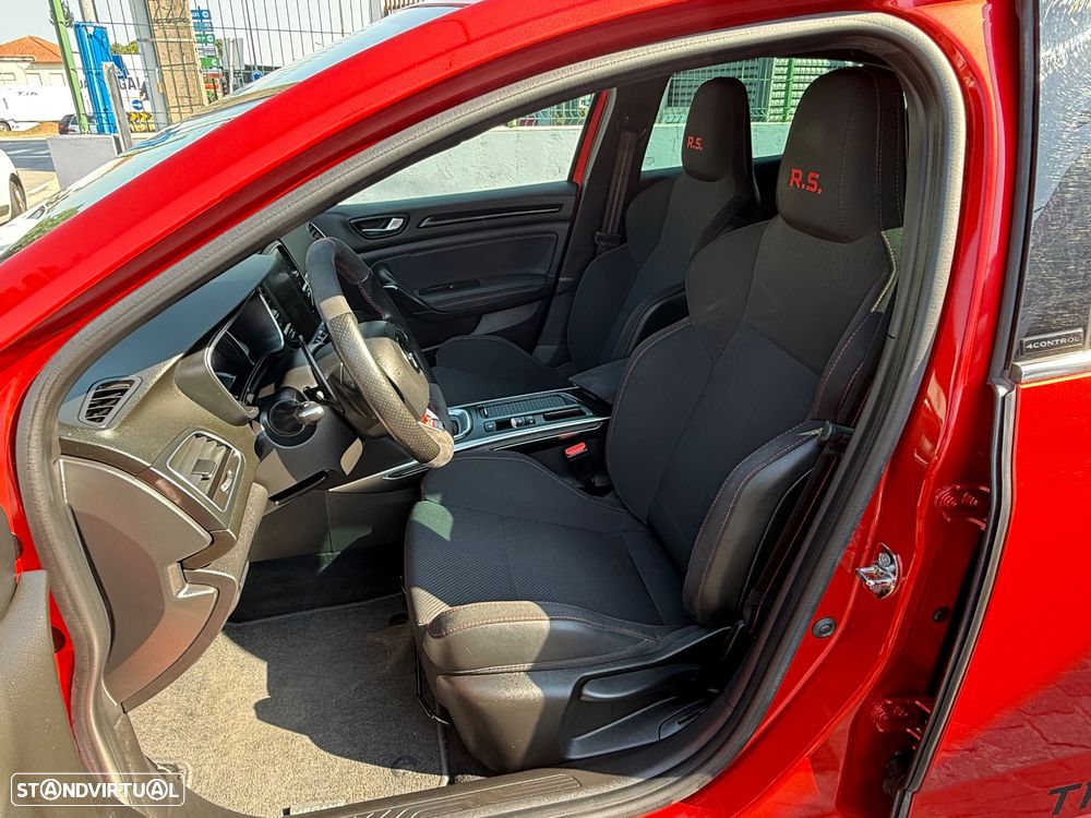 Renault Mégane TCe 300 GPF EDC R.S. TROPHY - 20