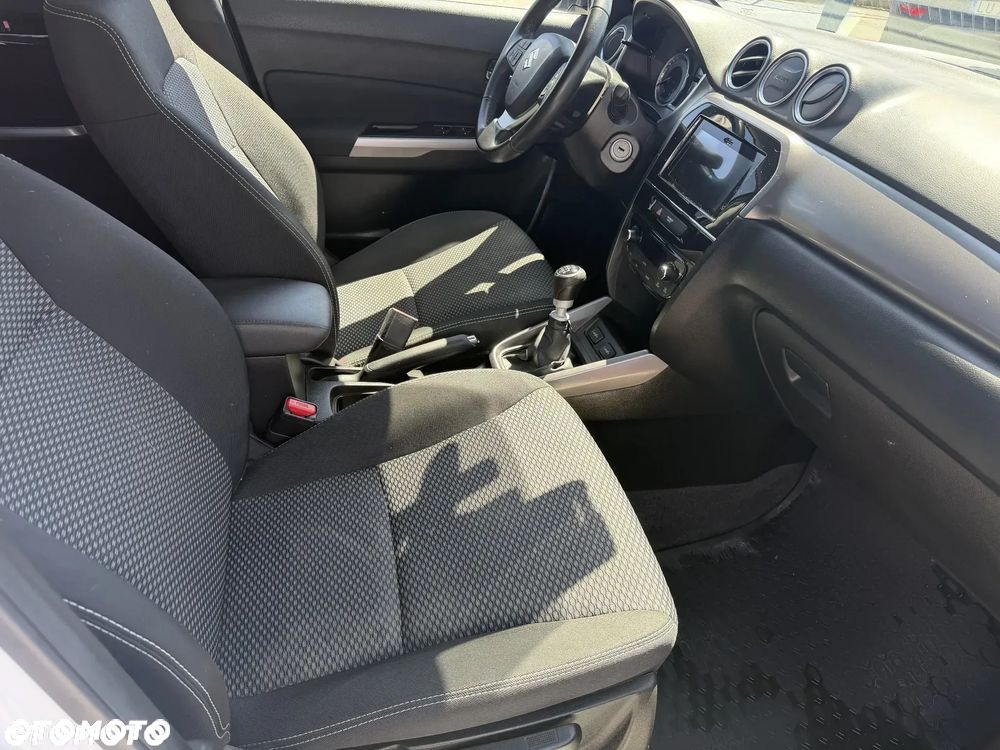Suzuki Vitara 1.4 Boosterjet SHVS Premium 2WD - 5