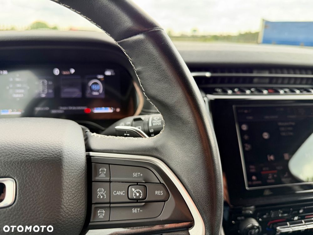 Jeep Grand Cherokee 3.6 V6 Pentastar 4WD Automatik Laredo - 22