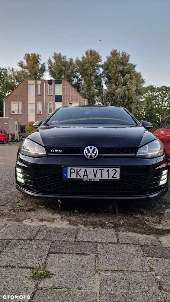 Volkswagen Golf VII 2.0 TDI BMT GTD - 11