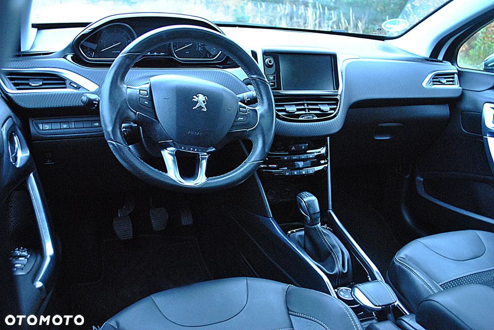 Peugeot 2008 e-HDi FAP 92 STOP & START Business-Line - 9