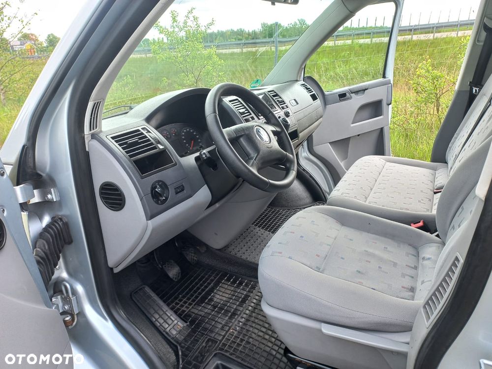 Volkswagen Caravelle L1 Comfortline - 5
