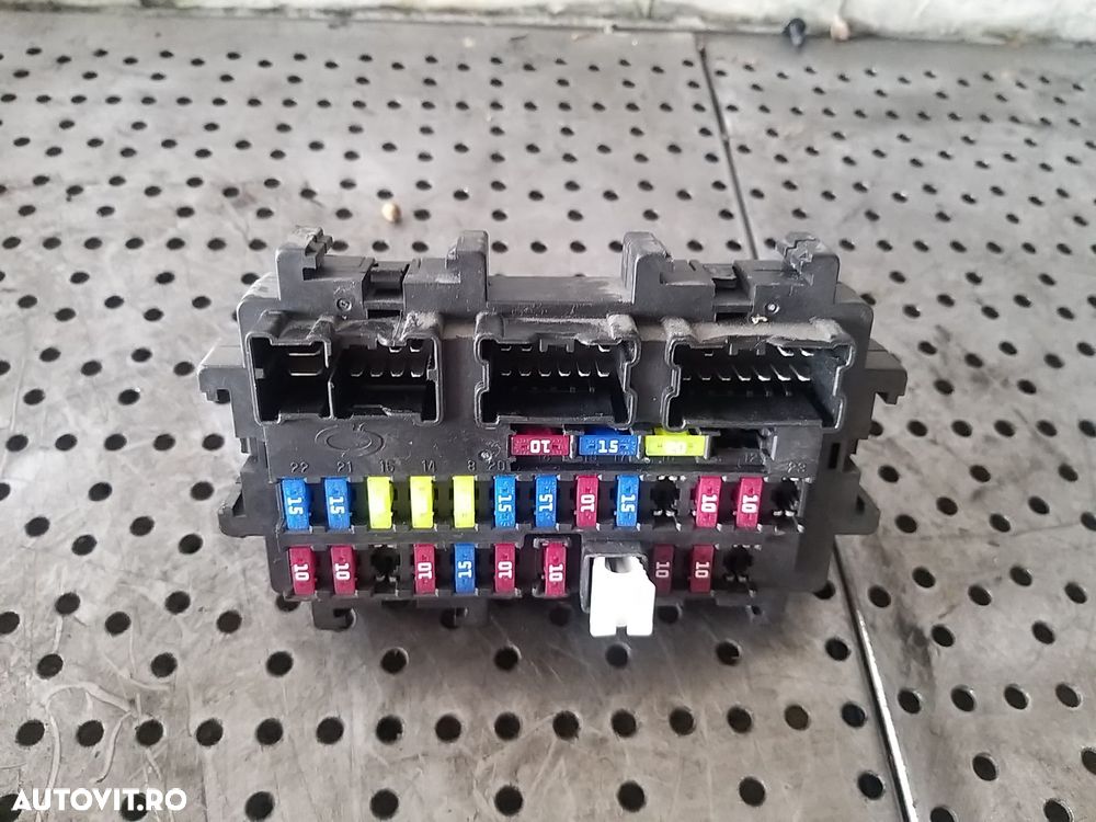 Panou sigurante renault koleos 1 hy 252365026r - 1