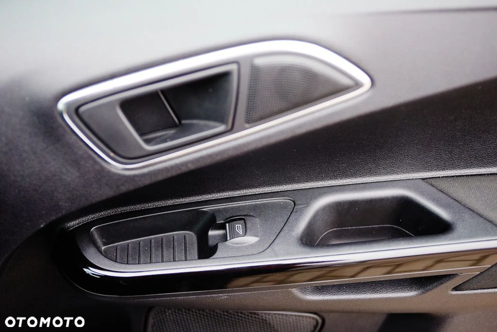 Ford B-MAX 1.6 TDCi Titanium - 32