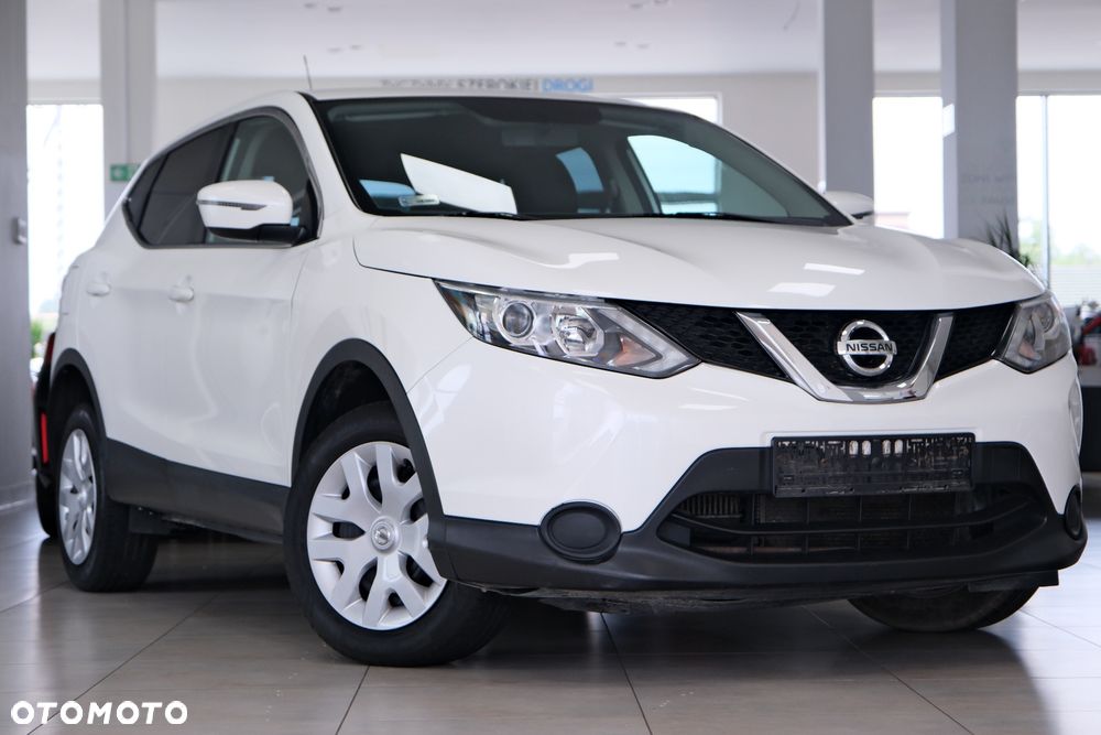 Nissan Qashqai - 1