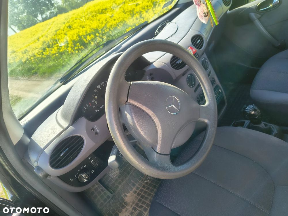 Mercedes-Benz Klasa A 160 Elegance - 4