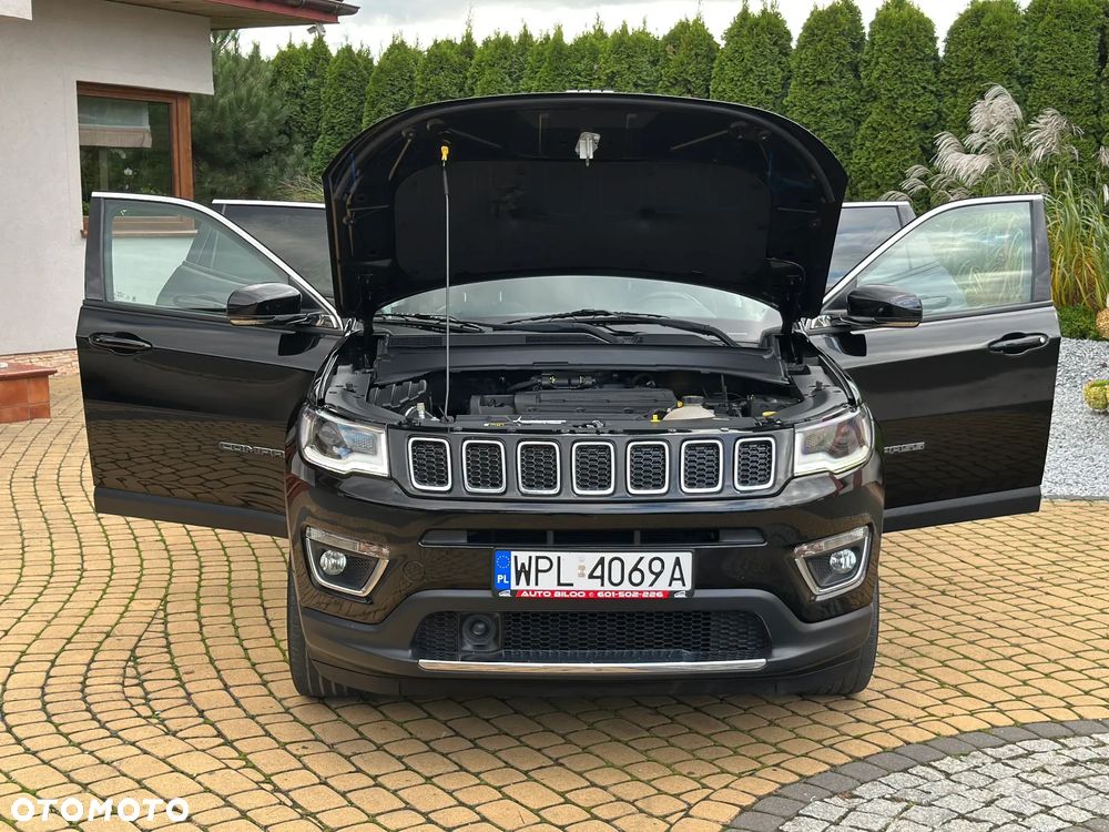 Jeep Compass - 30