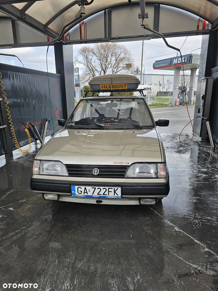 Polonez Caro - 2