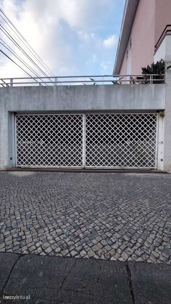 Garagem individual fração autonoma - Grande imagem: 2/9