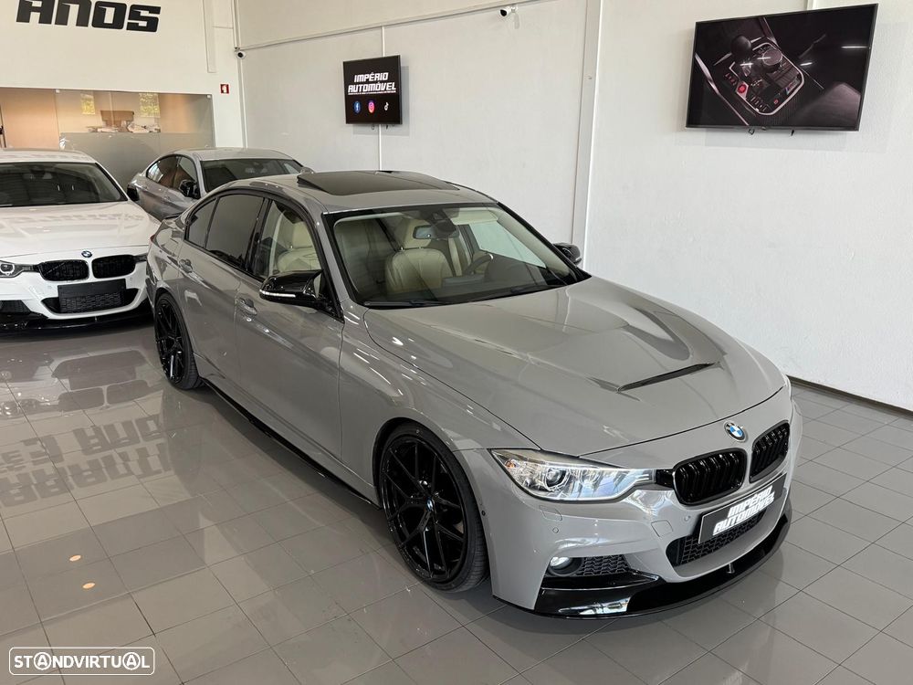 BMW 328 i Auto Pack M - 4