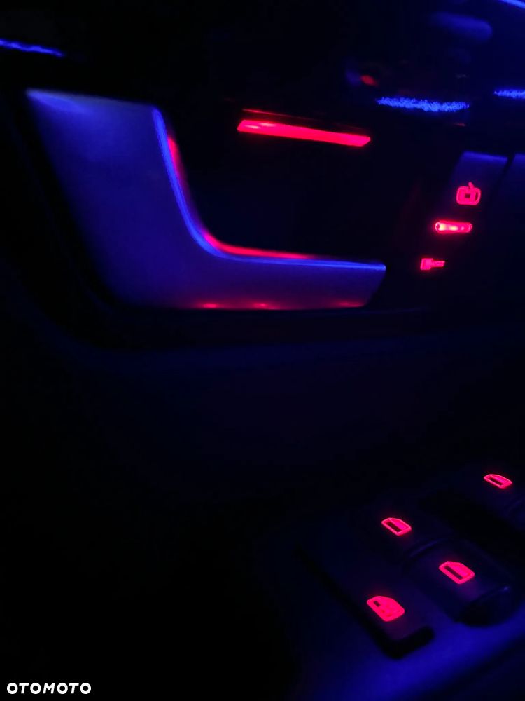 Audi A4 Limousine - 40