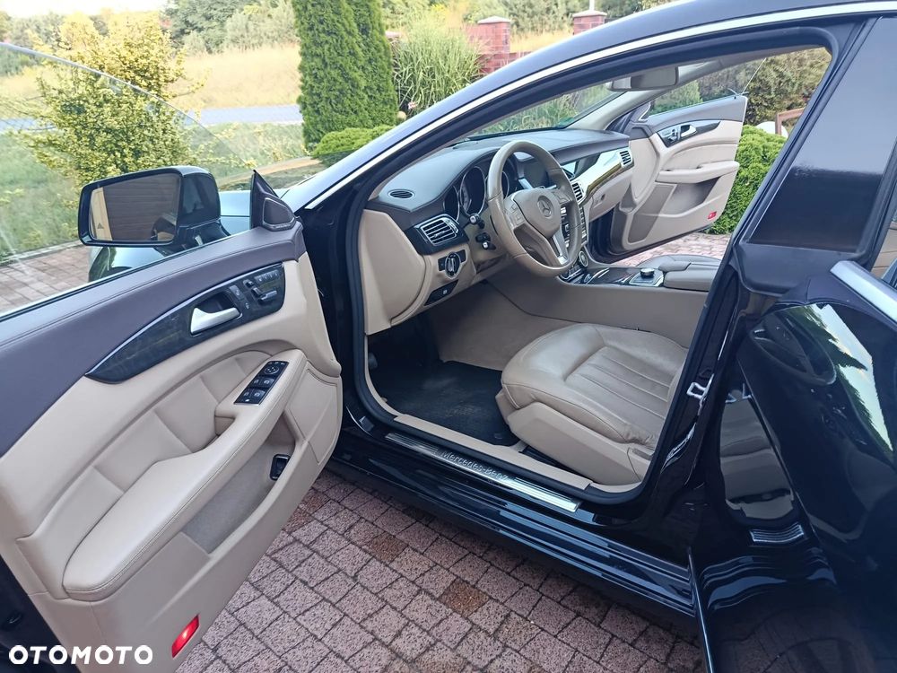 Mercedes-Benz CLS - 20