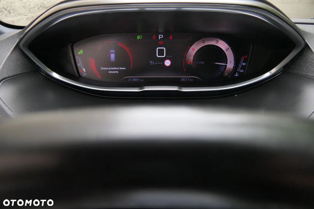 Peugeot 3008 - 31